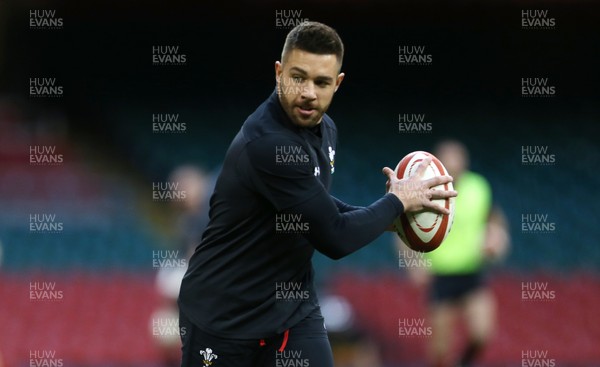 241117 - Wales Rugby Captains Run - Rhys Webb during training