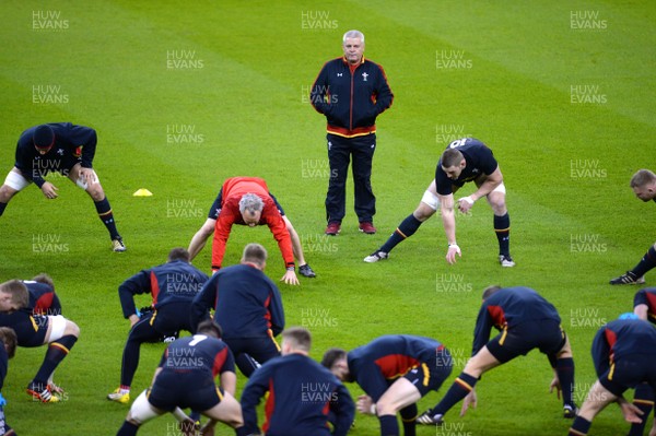 250216 - Wales Rugby Training -Warren Gatland during training