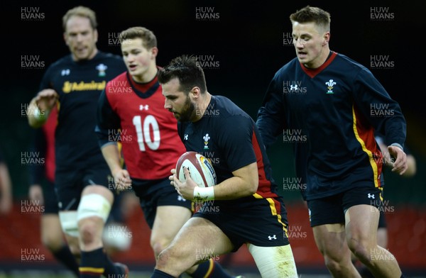 250216 - Wales Rugby Training -Scott Baldwin during training