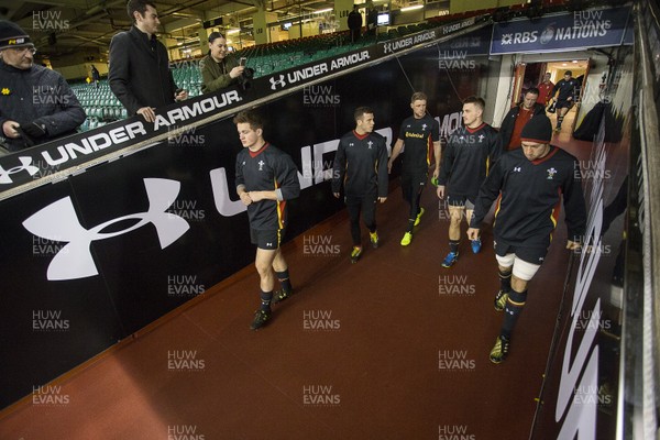 250216 - Wales Captains Run - Hallam Amos, Gareth Davies, Rhys Priestland, Jonathan Davies, Justin Tipuric during training