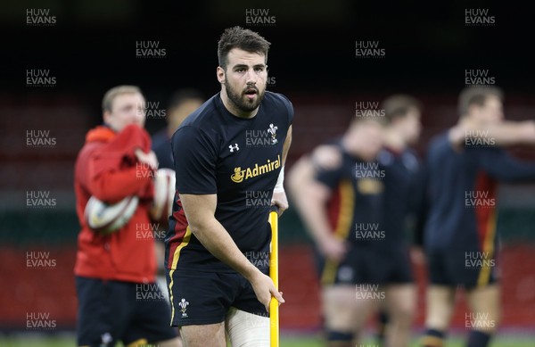 250216 - Wales Captains Run - Scott Baldwin during training