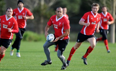 25.06.10 - Wales Rugby Training - Gavin Thomas during training. 