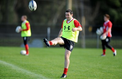 25.06.10 - Wales Rugby Training - Stephen Jones during training. 