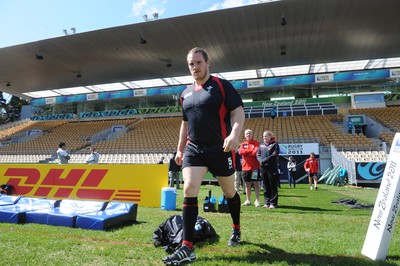 25.09.11 - Wales Rugby Captains Run - Gethin Jenkins arrives for training. 