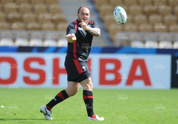 25.09.11 - Wales Rugby Captains Run - Craig Mitchell during training. 