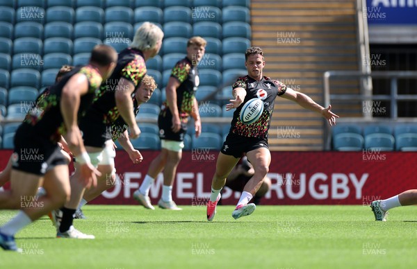 260626 - Wales Rugby Captains Run at Twickenham ahead of their game against the Barbarians tomorrow - Kieran Hardy during training