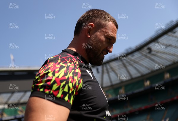 260626 - Wales Rugby Captains Run at Twickenham ahead of their game against the Barbarians tomorrow - Harrison Keddie during training