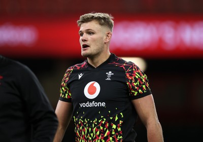281125 - Wales Rugby Captains Run ahead of their game against South Africa - Taine Plumtree during training