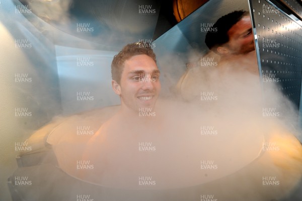 130612 - Wales Rugby Team At Cryotherapy -George North during a cryotherapy session