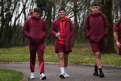 260126 - Wales Rugby First Day in Camp - Alex Mann and Louis Rees-Zamit