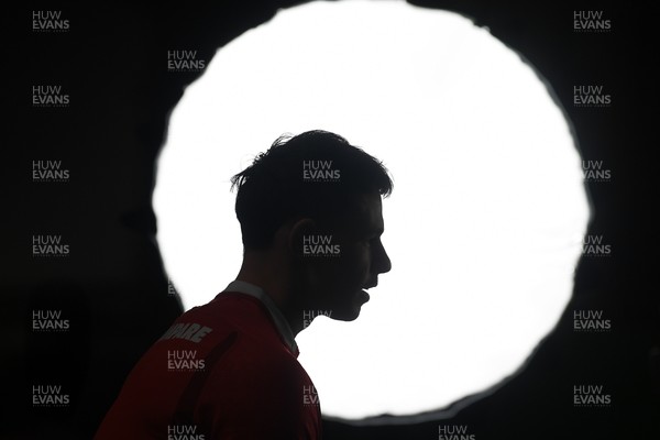 260126 - Wales Rugby First Day in Camp - Tom Rogers