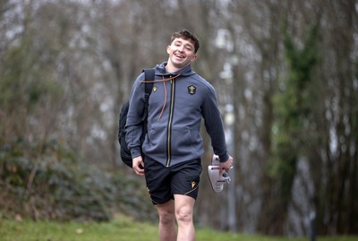 200125 - Wales Rugby Squad arrive at the Vale Hotel for the first day of the 6 Nations Campaign - Dan Edwards