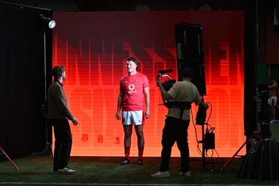 261026 - First Day Of Wales Camp BTS - Teddy Williams