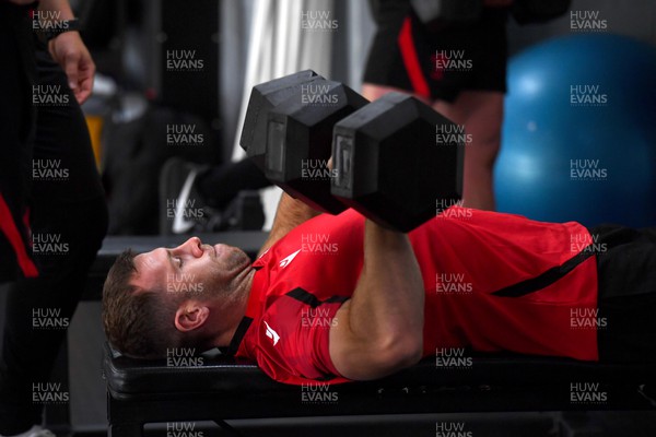 120722 - Wales Rugby Gym Session - Gareth Davies during a weights session