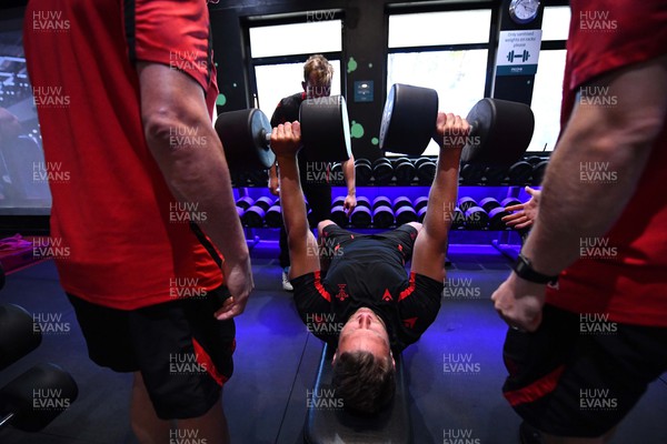 280622 - Wales Rugby Gym Session - Dan Biggar during a weights session