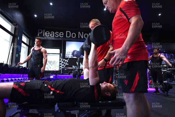 280622 - Wales Rugby Gym Session - Dan Biggar during a weights session