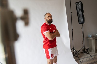 090625 - Wales Rugby Squad Portraits - Behind the Scenes - Josh Macleod