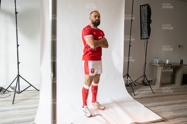 090625 - Wales Rugby Squad Portraits - Behind the Scenes - Josh Macleod