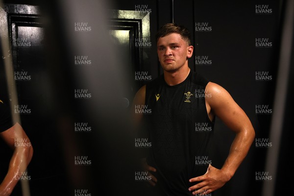 130625 - Picture shows the Welsh Rugby team during extreme heat training, where the air temperature was 388 degrees celsius and 857 humidity - Alex Mann during training
