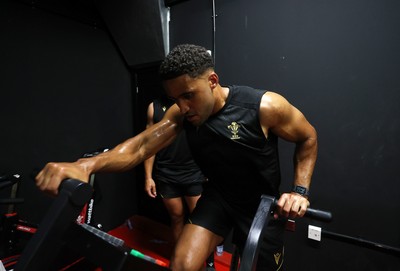 230625 - Wales Rugby Training in the heat chamber - Keelan Giles during training