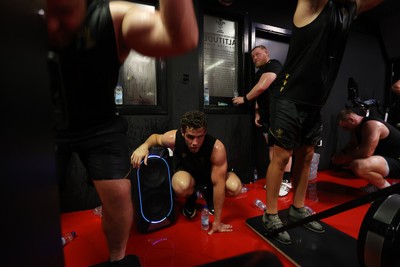 230625 - Wales Rugby Training in the heat chamber - Kieran Hardy during training