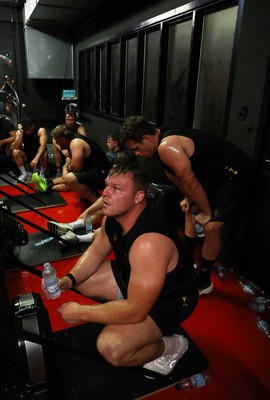 230625 - Wales Rugby Training in the heat chamber - Dewi Lake during training
