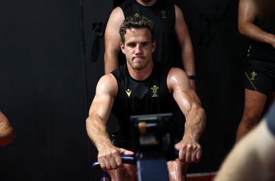 230625 - Wales Rugby Training in the heat chamber - Kieran Hardy during training