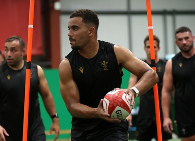 230625 - Wales Rugby Training in the heat chamber - Ben Thomas during training