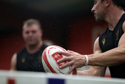 230625 - Wales Rugby Training in the heat chamber - Rhodri Williams during training