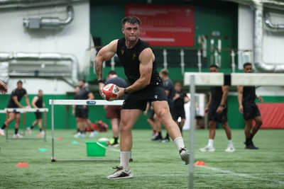 230625 - Wales Rugby Training in the heat chamber - Joe Roberts during training