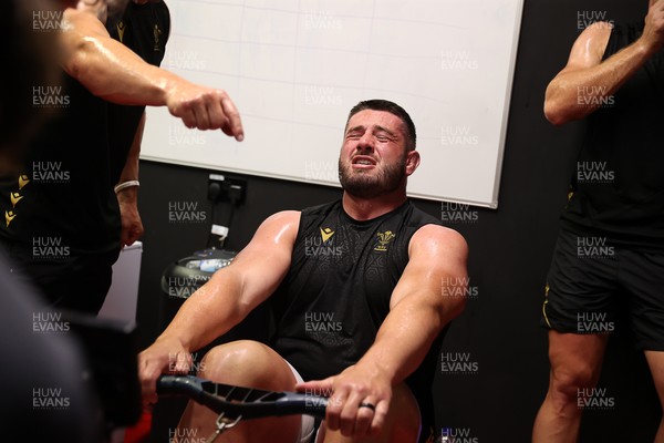 230625 - Wales Rugby Training in the heat chamber - Gareth Thomas during training