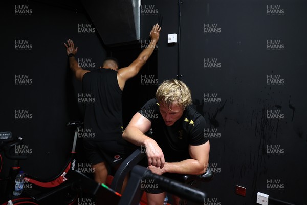 230625 - Wales Rugby Training in the heat chamber - Blair Murray during training