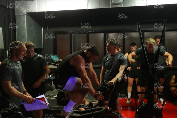 230625 - Wales Rugby Training in the heat chamber - Gareth Thomas during training