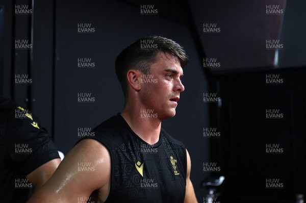 230625 - Wales Rugby Training in the heat chamber - Reuben Morgan-Williams during training
