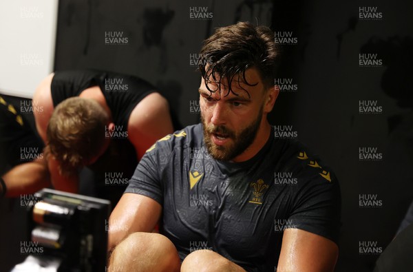 230625 - Wales Rugby Training in the heat chamber - Johnny Williams during training
