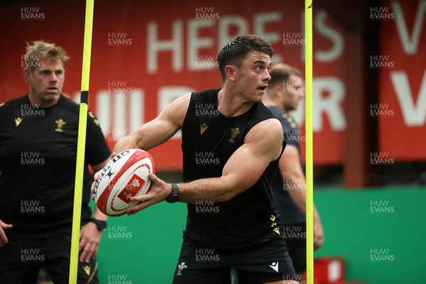230625 - Wales Rugby Training in the heat chamber - Reuben Morgan-Williams during training