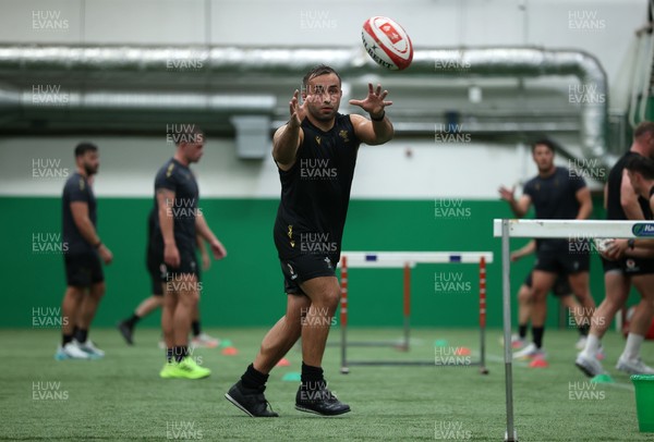 230625 - Wales Rugby Training in the heat chamber - Liam Belcher during training