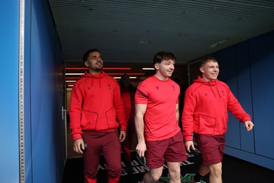 060226 - Wales Rugby kicking session at Twickenham ahead of their first Six Nations game against England - Ben Thomas, Dan Edwards and Sam Costelow