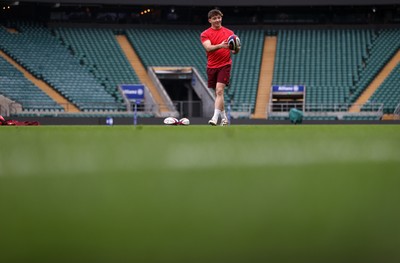 060226 - Wales Rugby kicking session at Twickenham ahead of their first Six Nations game against England - Dan Edwards during training