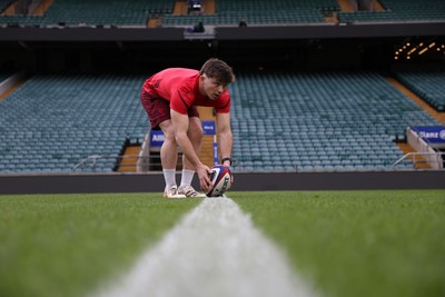 060226 - Wales Rugby kicking session at Twickenham ahead of their first Six Nations game against England - Dan Edwards during training