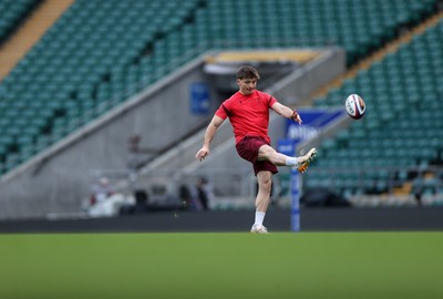 060226 - Wales Rugby kicking session at Twickenham ahead of their first Six Nations game against England - Dan Edwards during training