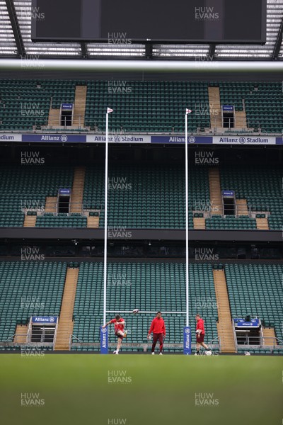 060226 - Wales Rugby kicking session at Twickenham ahead of their first Six Nations game against England - Dan Edwards during training