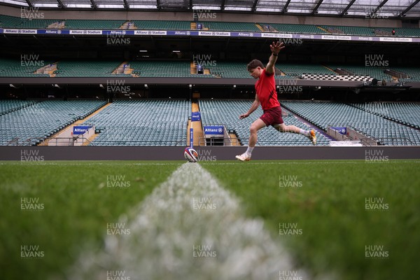 060226 - Wales Rugby kicking session at Twickenham ahead of their first Six Nations game against England - Dan Edwards during training