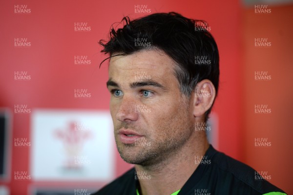 030815 - Wales Rugby Media Interviews -Mike Phillips talks to media