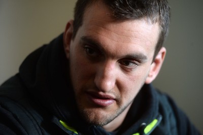 040215 - Wales Rugby Media Interviews -Sam Warburton talks to media