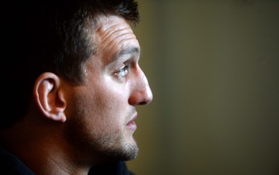 040215 - Wales Rugby Media Interviews -Sam Warburton talks to media