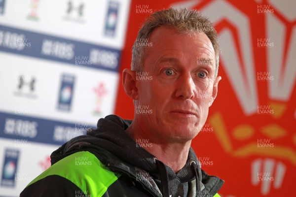 050315 - Wales Media Interviews - Rob Howley talks to the press