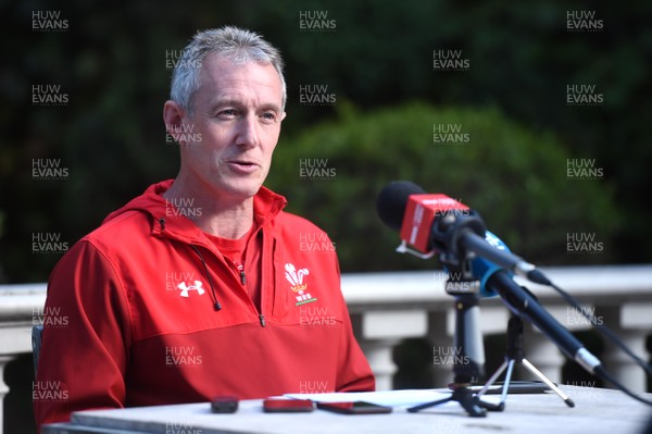 050618 - Wales Rugby Media Interviews - Rob Howley talks to media