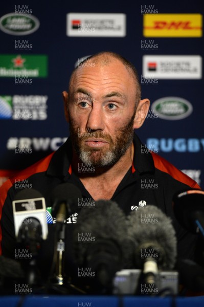 051015 - Wales Rugby Media Interviews -Robin McBryde talks to media