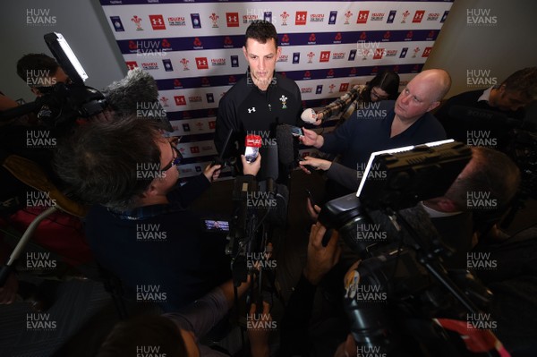 060218 - Wales Rugby Team Announcement - Aaron Shingler talks to media